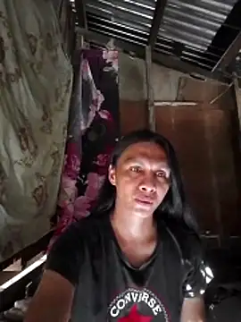 Snapshot of lovelycarla32 chatting on December 2, 2025, 5:42 am lovelycarla32 online show from December 2, 2025, 5:42 am