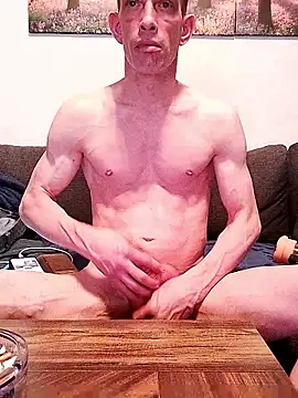 Snapshot of hamstiboy55 chatting on February 17, 2026, 7:44 pm hamstiboy55 online show from February 17, 2026, 7:44 pm