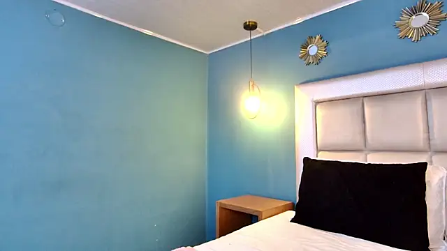 Snapshot of Megan__Night chatting on November 28, 2025, 4:45 am Megan Night online show from November 28, 2025, 4:45 am