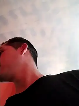 Logan hetero1 online show from November 22, 2025, 6:40 pm