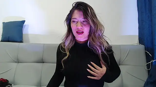 Snapshot of hanna__jones7 chatting on December 3, 2025, 2:34 am hanna jones7 online show from December 3, 2025, 2:34 am