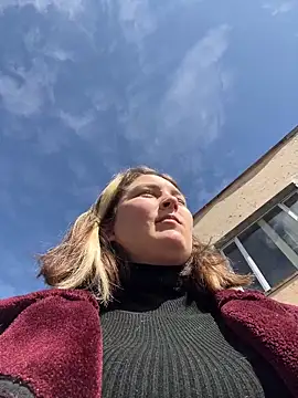 KateBurlesk online show from March 5, 2026, 8:11 am