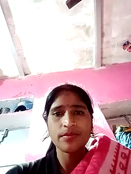 Snapshot of Kamakchi_hot chatting on December 15, 2025, 4:13 pm Kamakchi hot online show from December 15, 2025, 4:13 pm