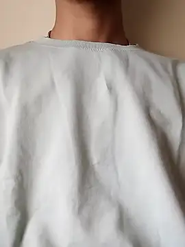 Snapshot of TheVirgin_Guy chatting on December 1, 2025, 7:31 am TheVirgin Guy online show from December 1, 2025, 7:31 am