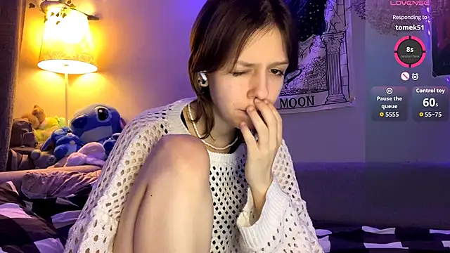 Snapshot of FairyLuna chatting on November 28, 2025, 11:05 pm FairyLuna online show from November 28, 2025, 11:05 pm