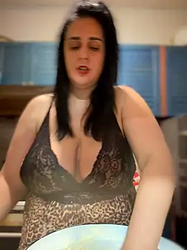 Mary kansas bbw online show from April 19, 2026, 6:10 pm