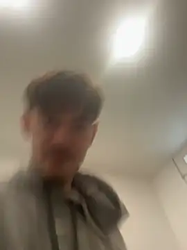 vicoo077 online show from February 9, 2026, 1:42 pm