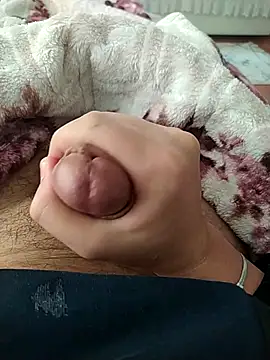 Snapshot of BarrenProtege chatting on November 22, 2025, 1:43 pm BarrenProtege online show from November 22, 2025, 1:43 pm