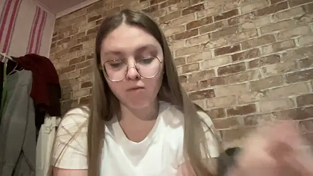 Snapshot of Blair_Reid chatting on November 30, 2025, 2:07 pm Blair Reid online show from November 30, 2025, 2:07 pm