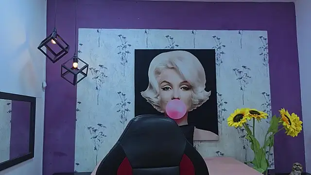 Antonella mc online show from March 14, 2026, 12:44 pm