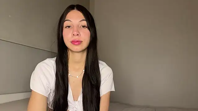 Snapshot of heyitsmia chatting on December 2, 2025, 12:55 am heyitsmia online show from December 2, 2025, 12:55 am