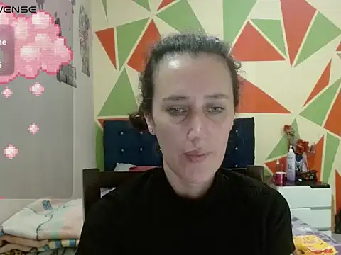 CASSANDRA BROWN online show from December 19, 2025, 7:16 pm