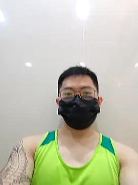 Valerious180 online show from December 18, 2025, 5:17 pm