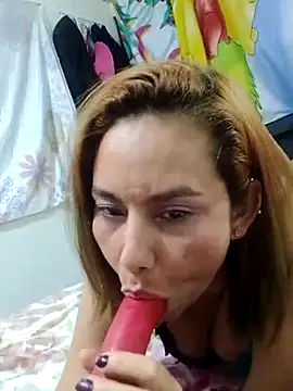 Snapshot of Alice-pink chatting on November 26, 2025, 2:11 am Alice-pink online show from November 26, 2025, 2:11 am