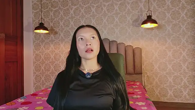 Cloe16  online show from March 3, 2026, 8:05 pm