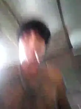 Pirulaibe23 online show from April 10, 2026, 1:18 pm