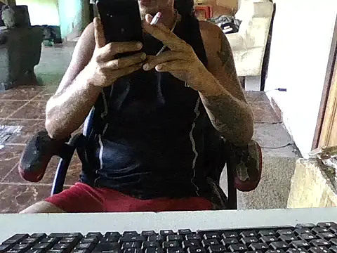 Pirulaibe23 online show from April 25, 2026, 6:38 pm