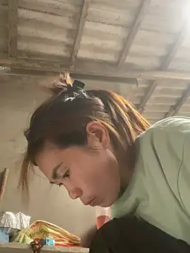 meganmeo online show from April 10, 2026, 5:58 am