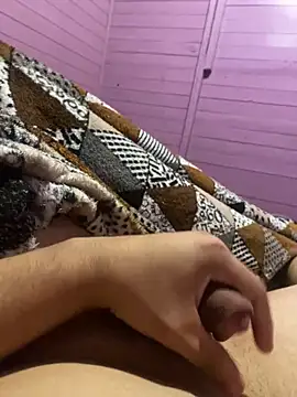 maiconsilva30- online show from February 18, 2026, 10:33 am