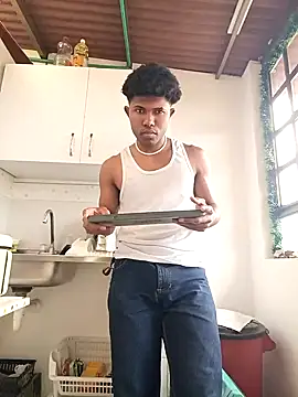 man black hot24 online show from December 19, 2025, 8:22 pm