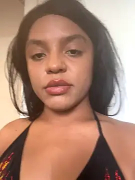 Snapshot of xoeewinters chatting on November 23, 2025, 7:35 pm xoeewinters online show from November 23, 2025, 7:35 pm