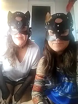 Snapshot of BraKai2020 chatting on November 30, 2025, 4:41 pm BraKai2020 online show from November 30, 2025, 4:41 pm