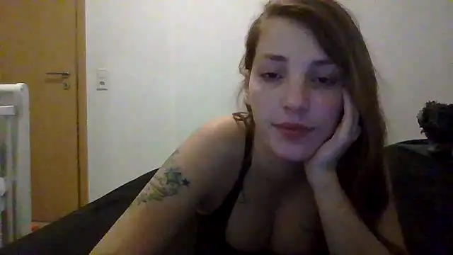 Snapshot of hope23lexi chatting on December 4, 2025, 9:52 am hope23lexi online show from December 4, 2025, 9:52 am