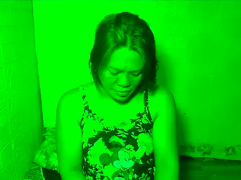 Snapshot of Smilinglovely chatting on May 30, 2026, 11:43 pm Smilinglovely online show from May 30, 2026, 11:43 pm