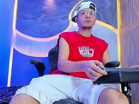 Snapshot of Asmodeohot20 chatting on December 16, 2025, 4:50 am Asmodeohot20 online show from December 16, 2025, 4:50 am