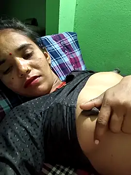 Uma sain online show from April 5, 2026, 10:49 pm