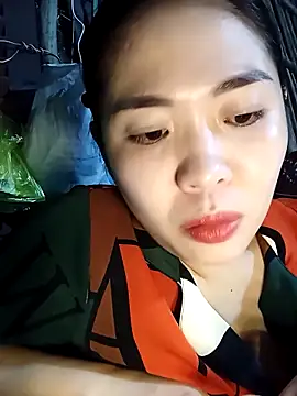 Lin-kute98 online show from April 15, 2026, 1:15 pm