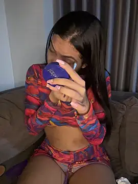 KarolRojas 22 online show from June 7, 2026, 7:02 am