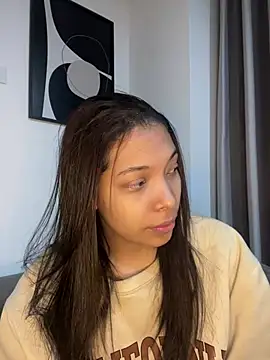 KarolRojas 22 online show from June 8, 2026, 6:58 am