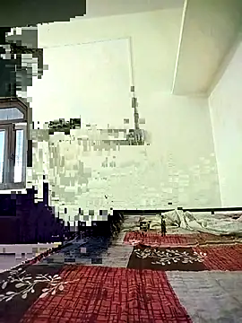 Snapshot of Dolly_baby34 chatting on December 17, 2025, 9:58 am Dolly baby34 online show from December 17, 2025, 9:58 am