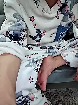 micai fengbei online show from February 7, 2026, 1:19 pm