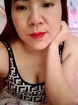 Lily-ross22 online show from March 16, 2026, 3:25 am