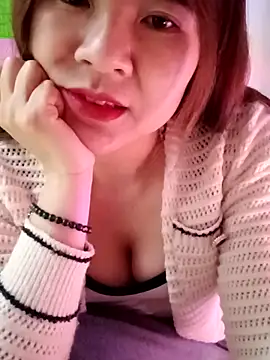 Lily-ross22 online show from February 2, 2026, 5:06 am