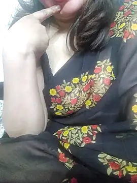 Snapshot of Rubinabhabi chatting on December 1, 2025, 5:47 pm Rubinabhabi online show from December 1, 2025, 5:47 pm