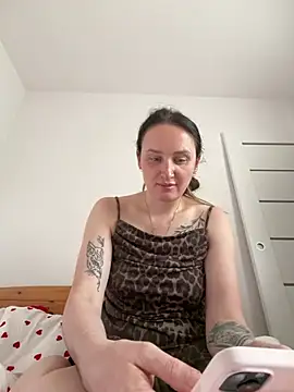 TomilaSi online show from July 10, 2026, 10:04 am