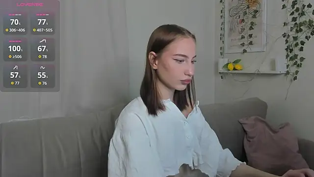 lally cute online show from December 17, 2025, 11:26 am