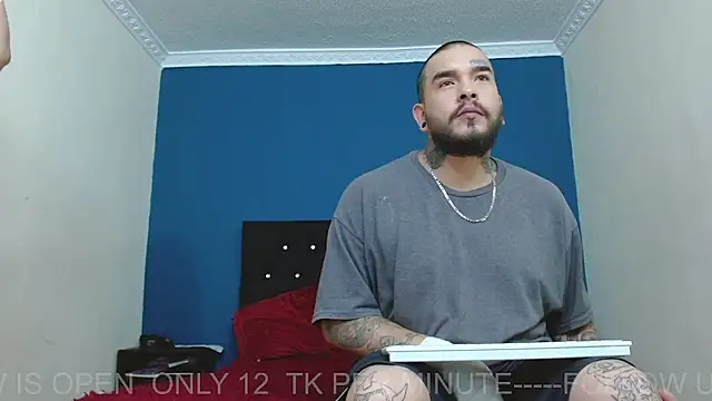 ARIA AND NICK online show from April 21, 2026, 4:24 pm