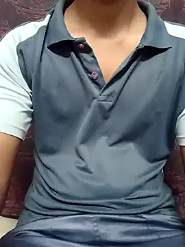 Snapshot of likeable2 chatting on November 24, 2025, 4:40 pm likeable2 online show from November 24, 2025, 4:40 pm