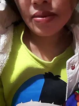 Snapshot of mai-mai-97 chatting on November 30, 2025, 2:40 pm mai-mai-97 online show from November 30, 2025, 2:40 pm