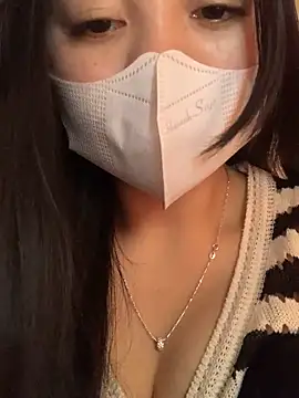 lana-kan online show from February 15, 2026, 4:06 pm