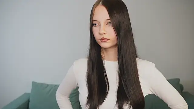 MaryannaOrgan online show from December 5, 2025, 5:11 pm