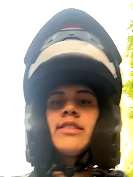 Snapshot of Miia_moonn chatting on November 29, 2025, 10:59 am Miia moonn online show from November 29, 2025, 10:59 am