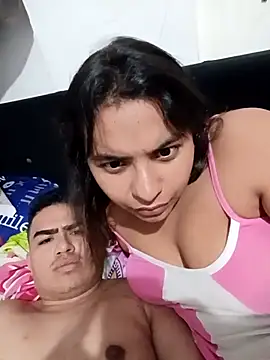 culona2417 online show from December 18, 2025, 4:06 am