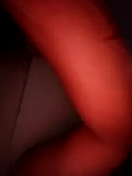 culona2417 online show from December 15, 2025, 7:25 am