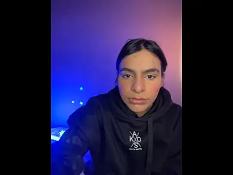 SaraAndrade  online show from January 19, 2026, 1:26 pm