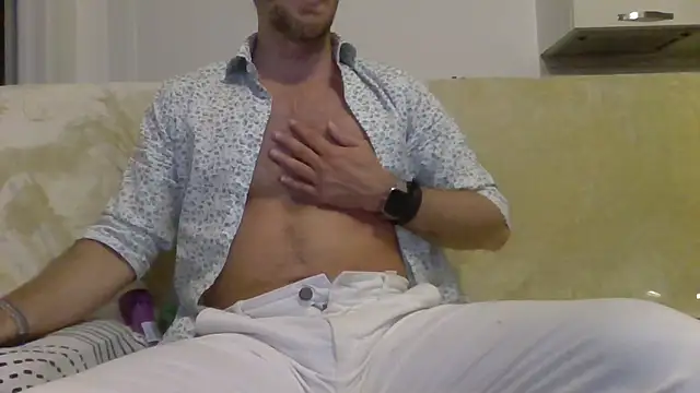 Eroshotlicker online show from April 19, 2026, 10:34 pm